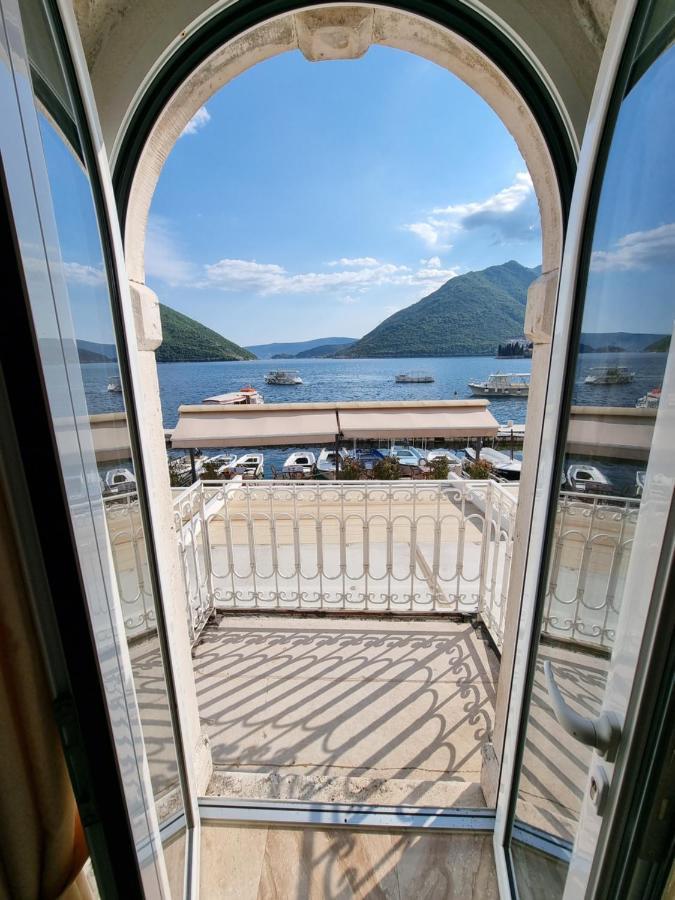 Palace Jelena Rooms Perast Exterior photo