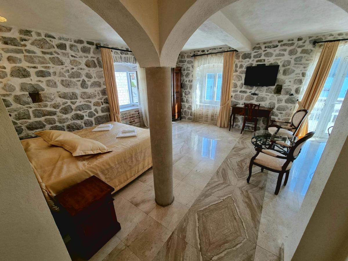 Palace Jelena Rooms Perast Exterior photo